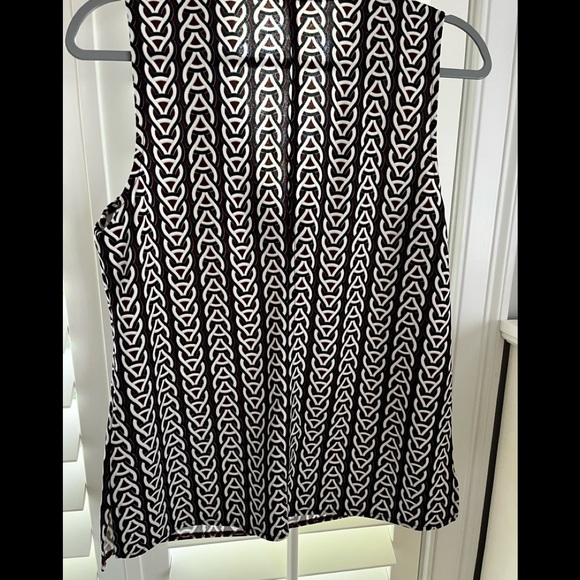 Ann Taylor Factory sleeveless top - Picture 4 of 5